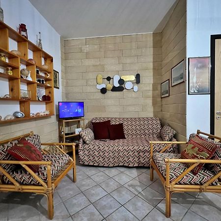 Casa Vacanza Rita Марина-ди-Песколузе Экстерьер фото